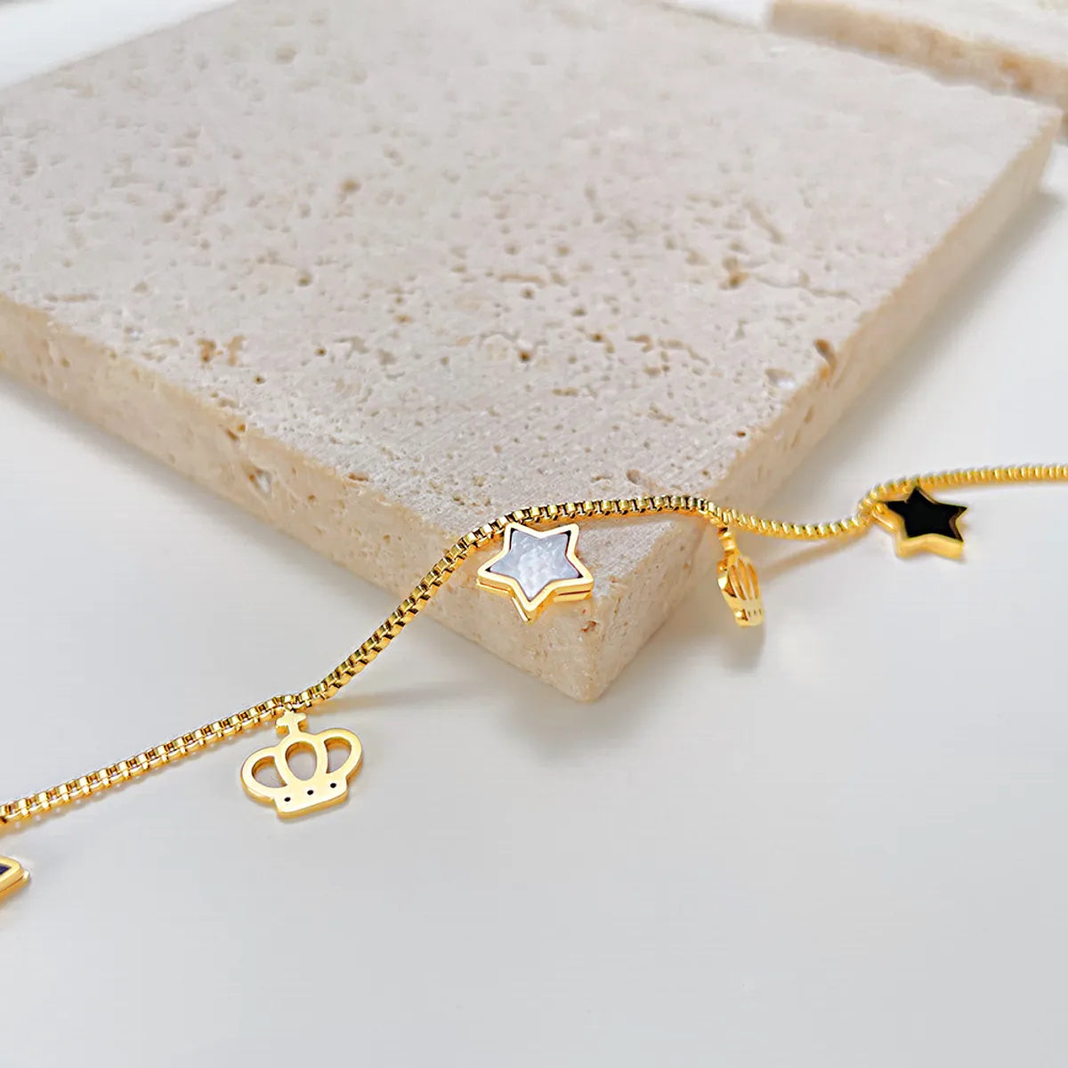 Simple Style Star Stainless Steel Hollow Out Women's Anklet – Gold-Plated