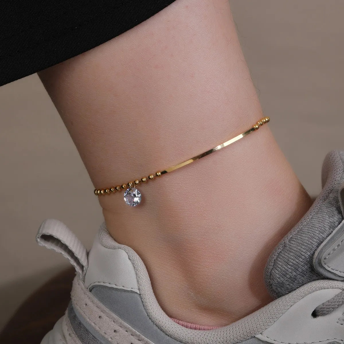 Gold-Plated Titanium Steel Anklet with Crystal Charm – Simple & Chic | Dariya Jewelry