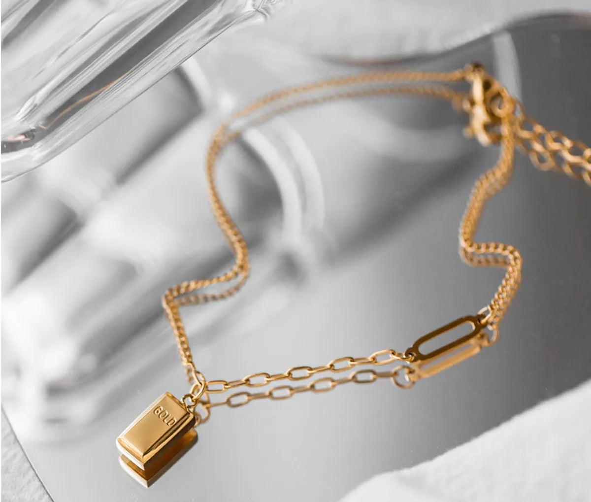 Gold Bar Anklet – 18K Gold Plated Titanium & 304 Stainless Steel Charm