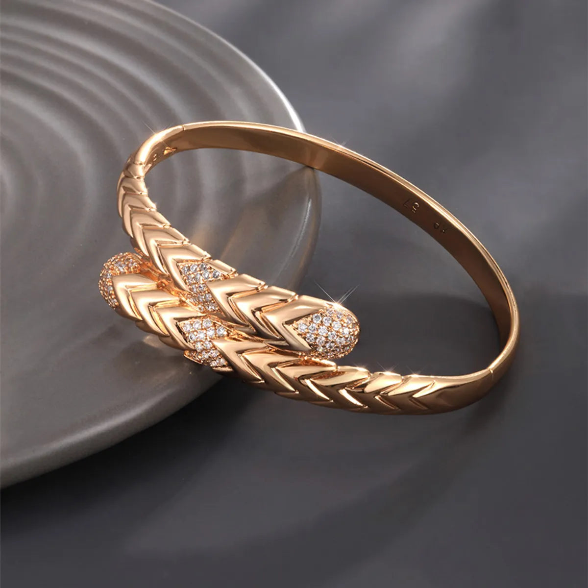 Retro Chevron Snake Bangle – 18K Gold Plated with Sparkling Gems