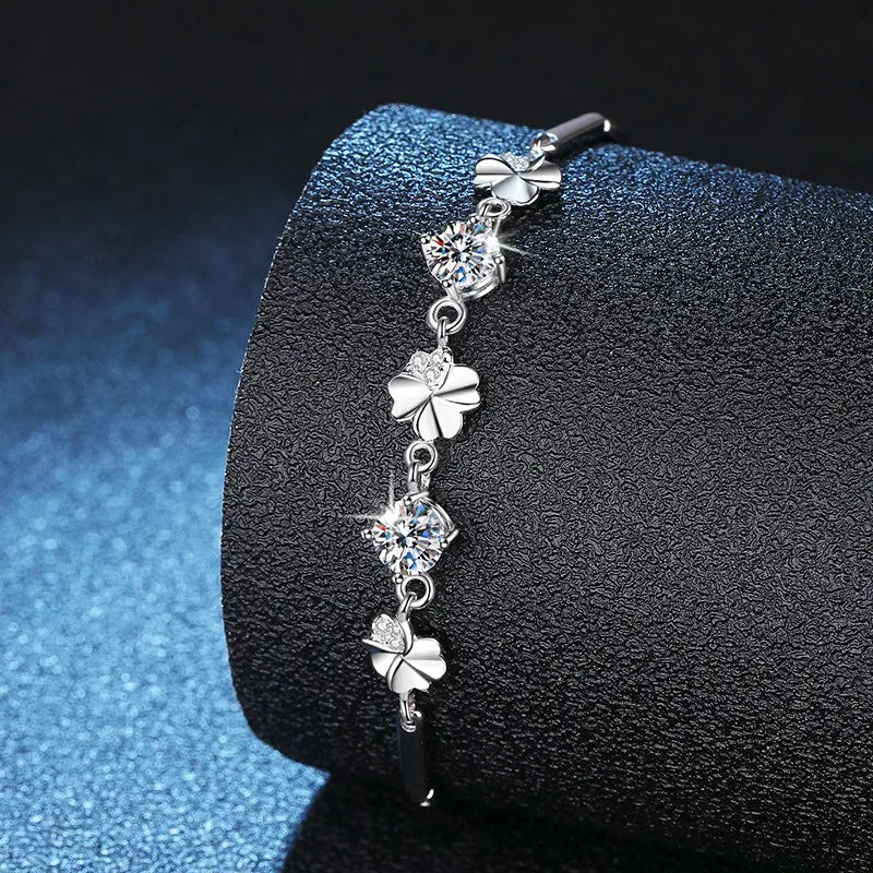 Sterling Silver Clover Bracelet with Moissanite & Zircon – GRA Certified