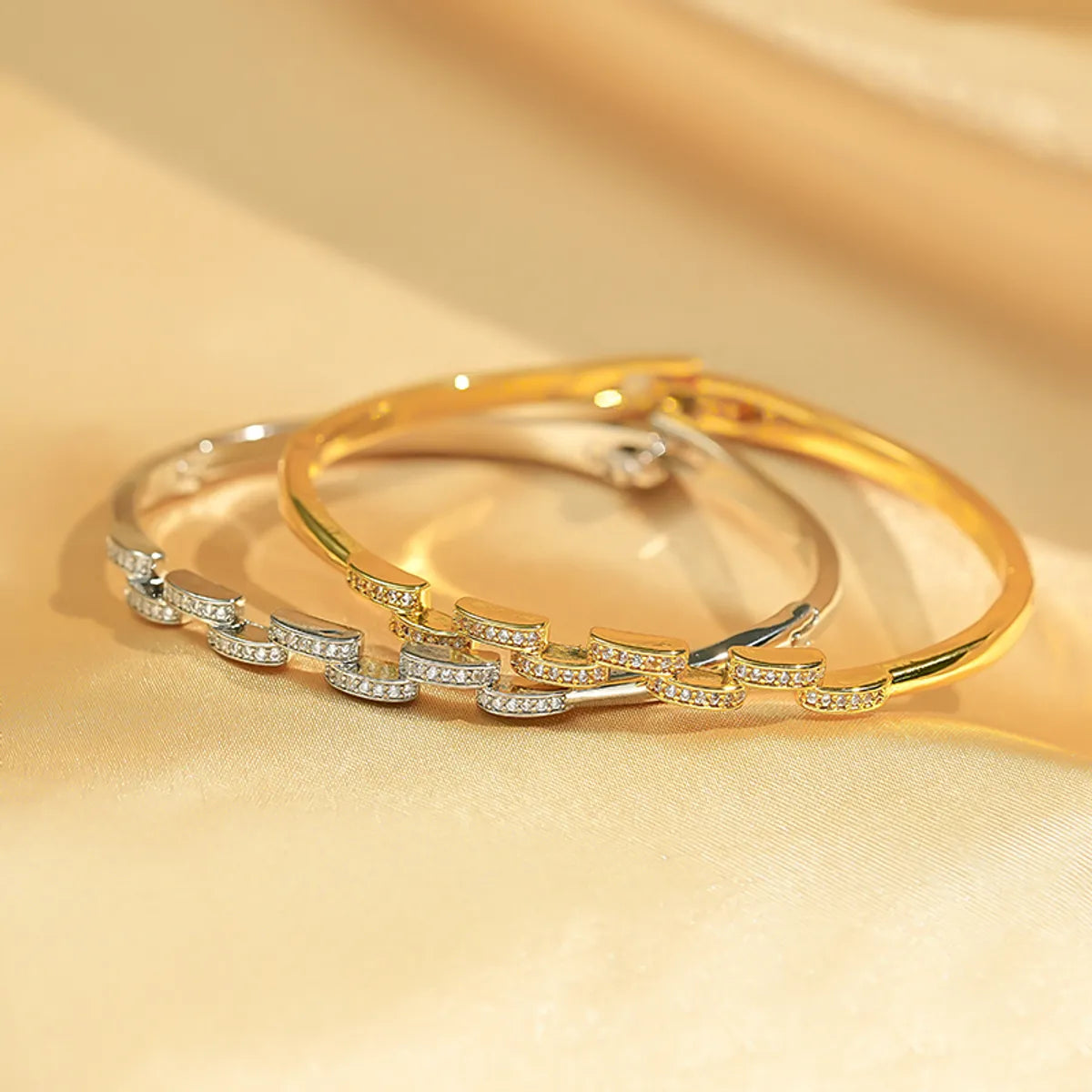 Glam Luxurious 18k Gold-Plated & Silver-Plated Zircon Bangle for Women - Elegant & Shiny