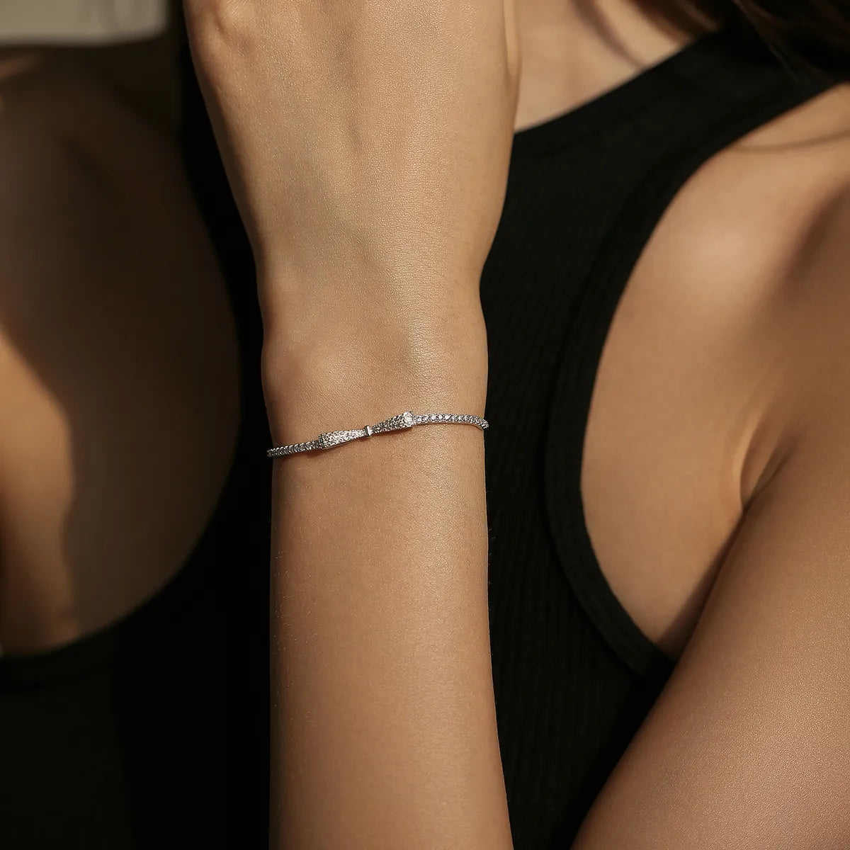 Sterling Silver Bow Knot Bracelet – IG Style, Rhodium Plated Sparkle
