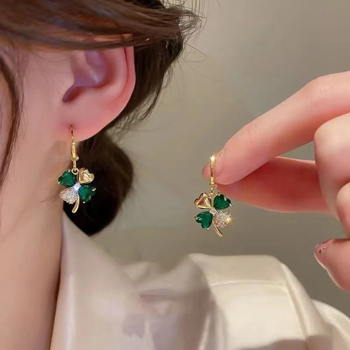 Elegant Gold-Plated Four-Leaf Clover Drop Earrings with Zircon