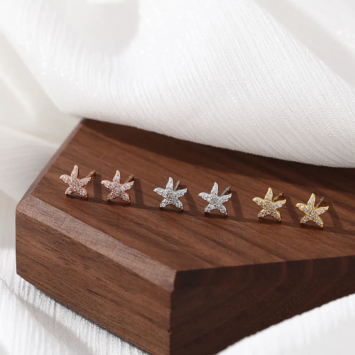 1 Pair Simple Style Starfish Inlay Sterling Silver Zircon Ear Studs – Elegant, Sparkling Jewelry for