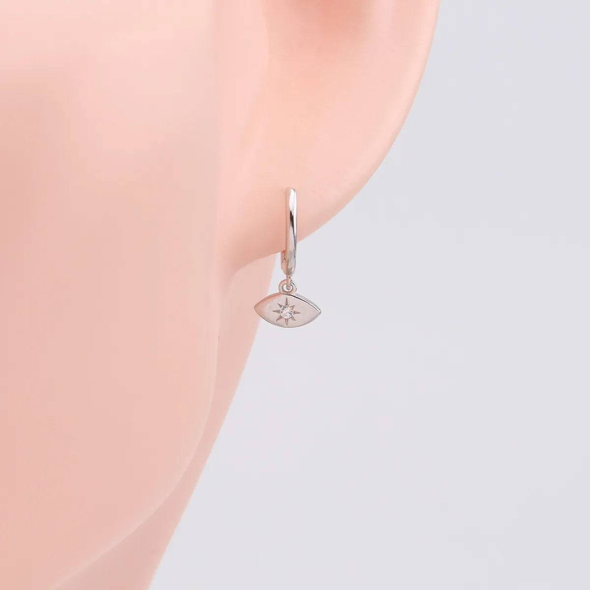1 Pair Simple Style Star Plating Inlay Sterling Silver Zircon Gold Plated Earrings - Elegant & Trendy
