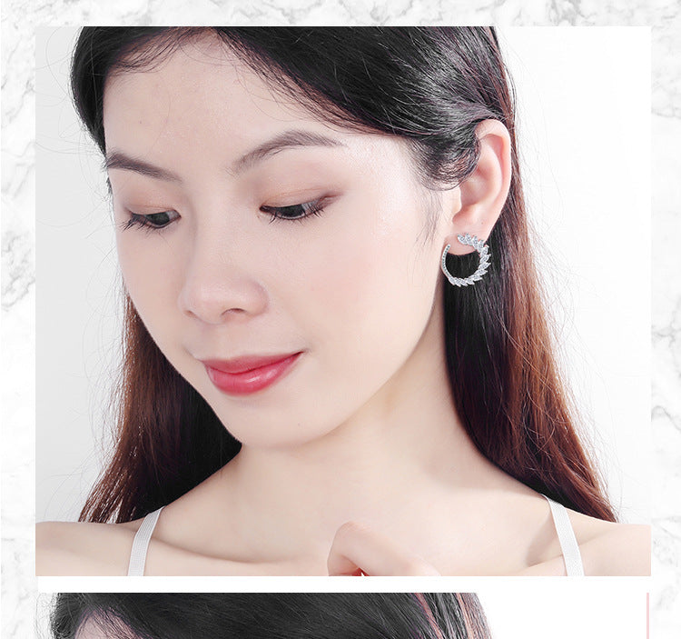 1 Pair Simple Style Shiny Leaf Inlay Copper Zircon Ear Studs – Elegant & Trendy