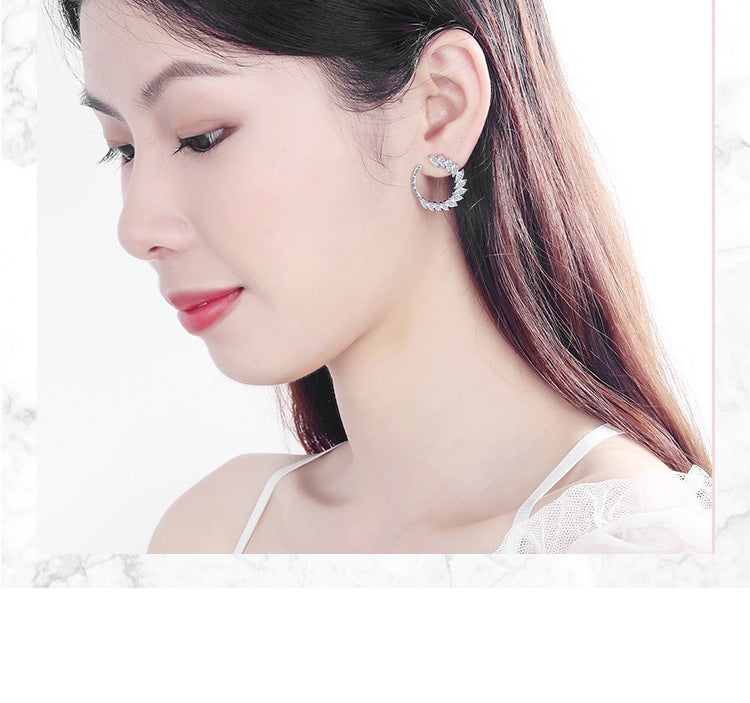 1 Pair Simple Style Shiny Leaf Inlay Copper Zircon Ear Studs – Elegant & Trendy
