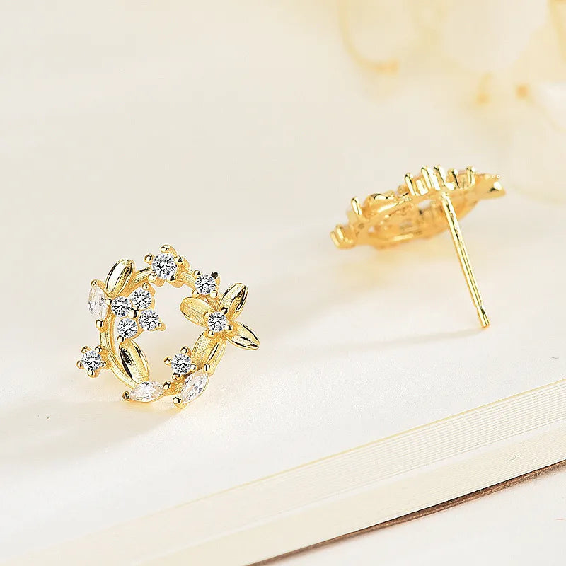 1 Pair Simple Style Leaf Inlay Sterling Silver Zircon Ear Studs – Elegant & Trendy
