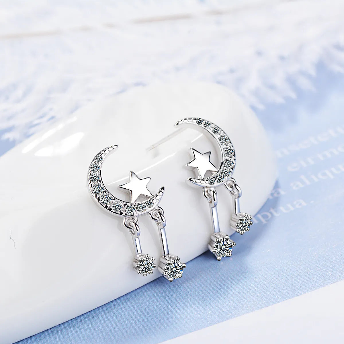 1 Pair Lady Star White Gold Plated Drop Earrings with Zircon Inlay - Elegant & Sparkly!