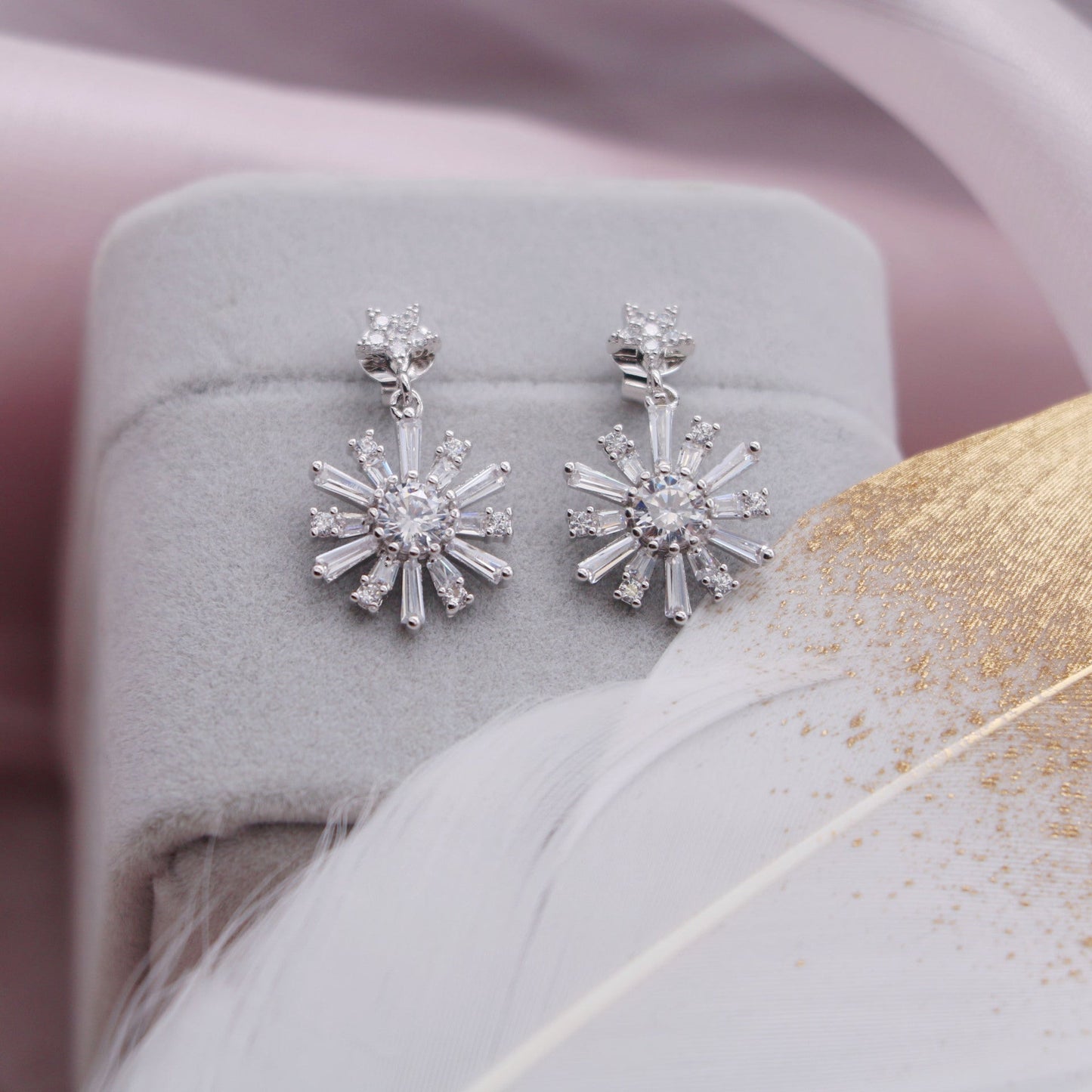 Shiny Flower Copper Zircon Drop Earrings - Gold Plated, IG Style