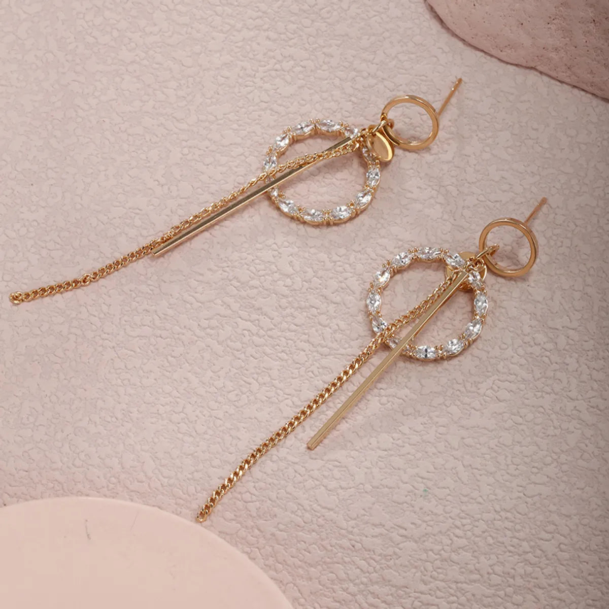 18K Gold Plated Circle Tassel Drop Earrings – Elegant & Lightweight (SKU: EDIY67)