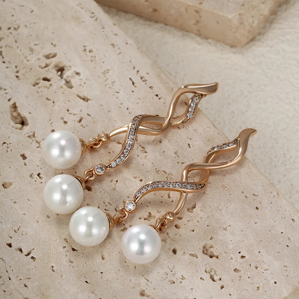 Elegant Spiral Pearl Drop Earrings – 18K Gold Plated Copper Alloy, Chic Design (SKU: EDIY68)