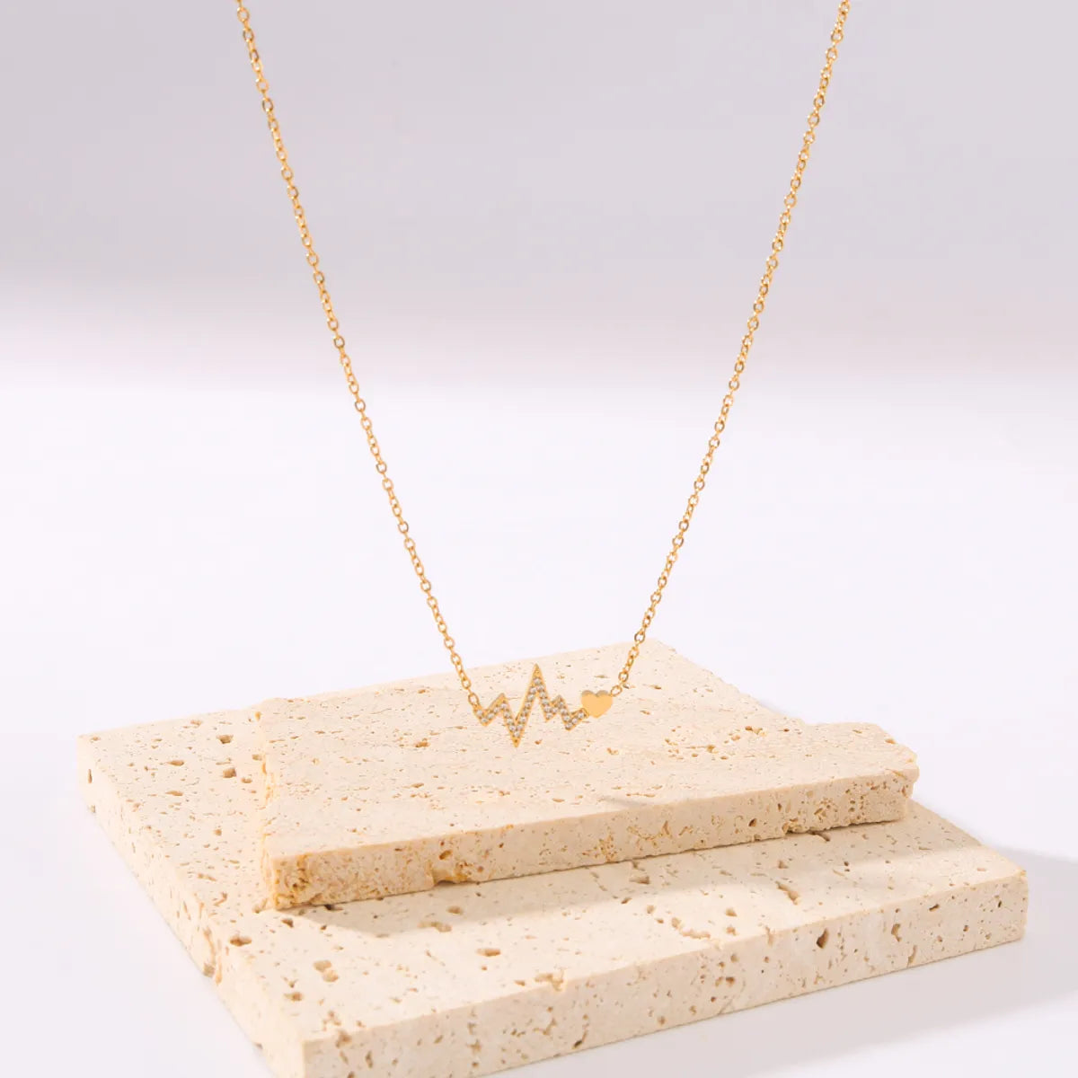 18K Gold Plated Stainless Steel Heartbeat Necklace – Shiny & Romantic