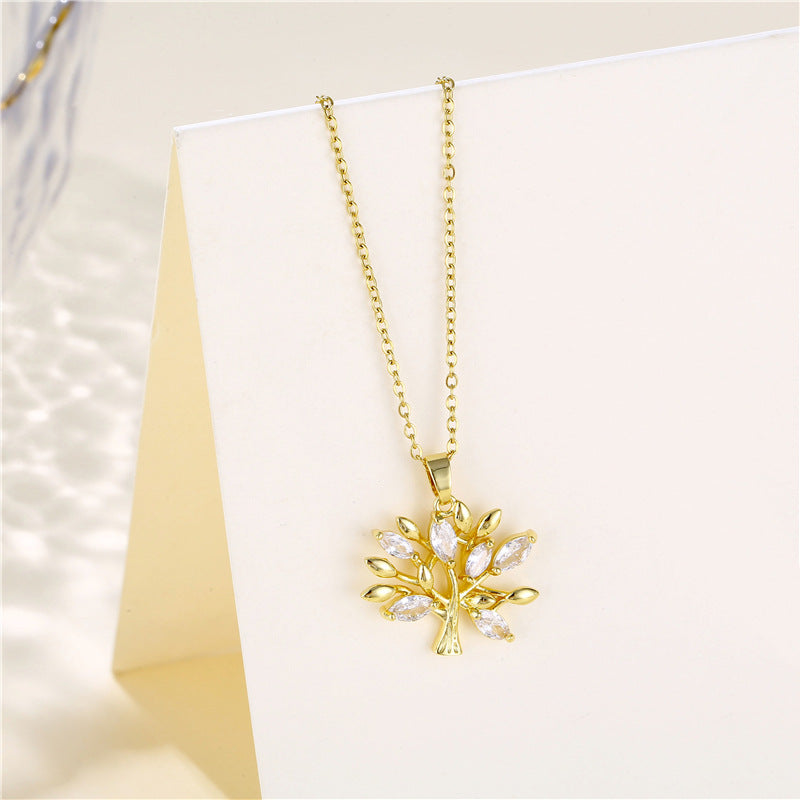 Minimalist Tree Pendant Necklace – Gold-Plated Stainless Steel Elegance