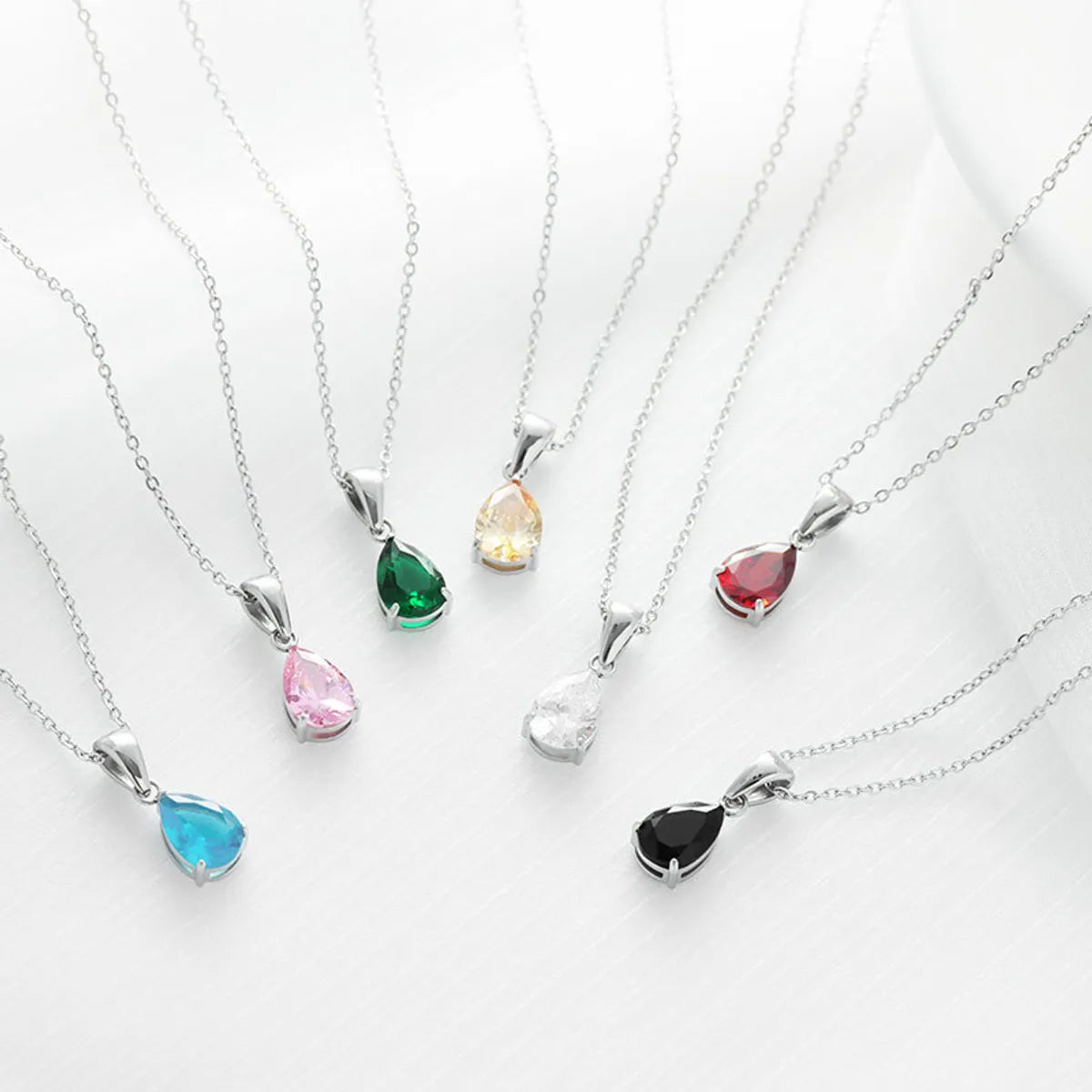 Sparkling Zircon Water Drop Titanium Steel Necklace – Dariya Jewelry