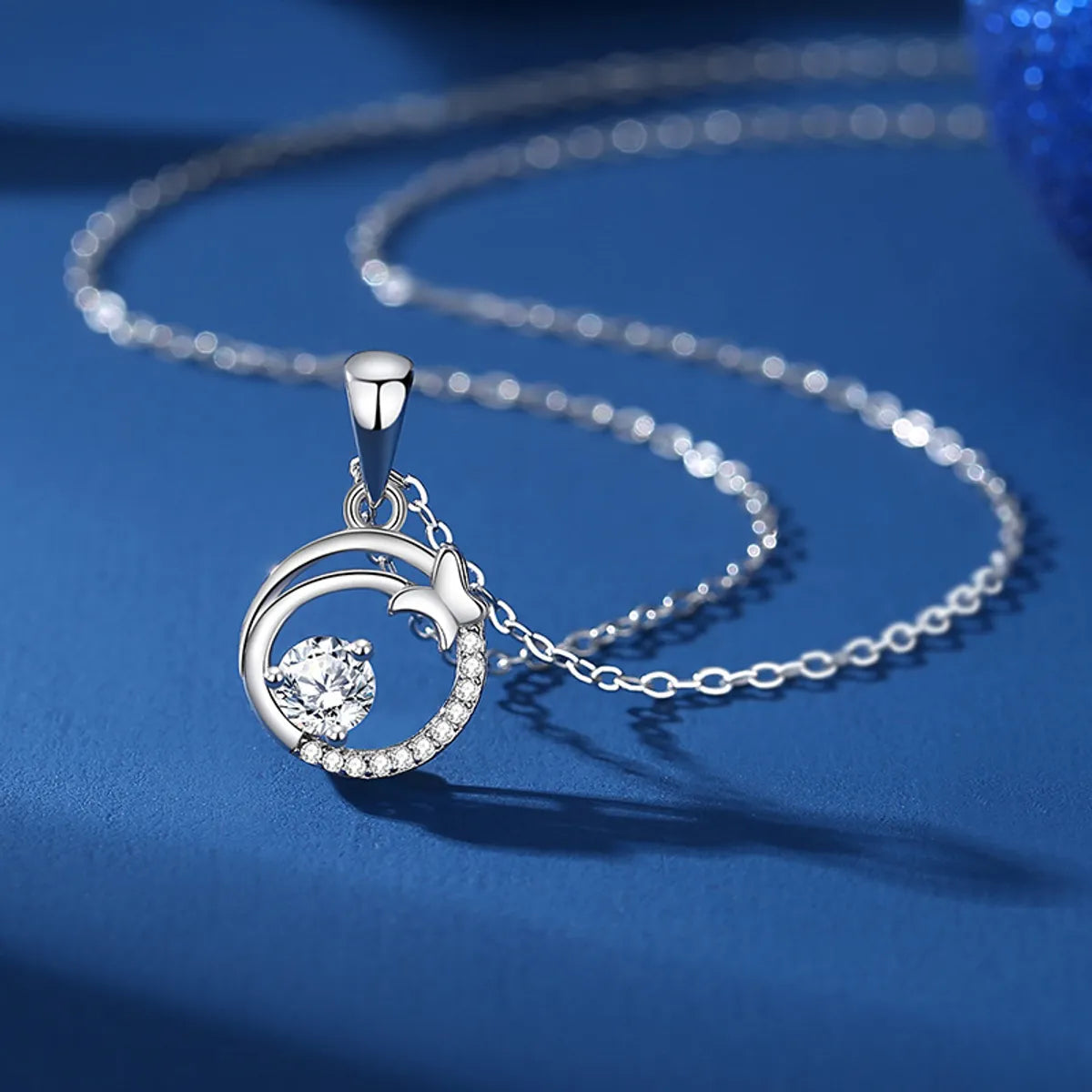 Simple Geometric Round Butterfly Sterling Silver Moissanite Pendant Necklace - Elegant & Dazzling