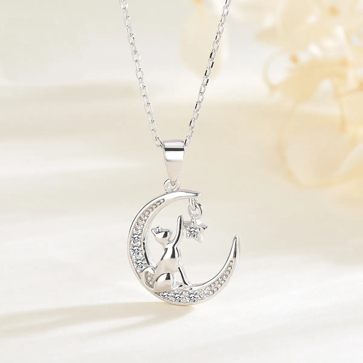 Simple Style Moon Cat Sterling Silver Inlay Zircon Pendant Necklace - Elegant & Trendy Jewelry