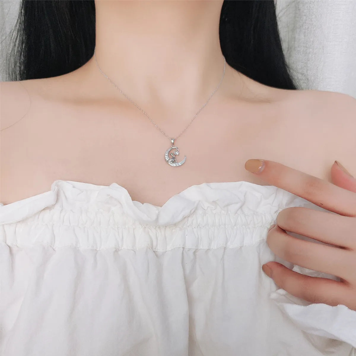 Simple Style Moon Cat Sterling Silver Inlay Zircon Pendant Necklace - Elegant & Trendy Jewelry