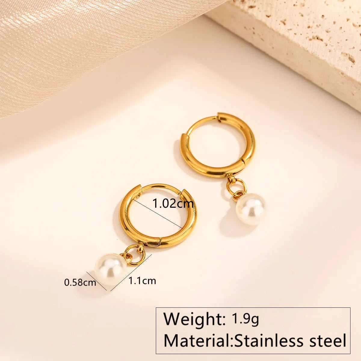 Elegant Gold-Plated Pearl Jewelry Set – Stainless Steel Hoop Earrings & Necklace