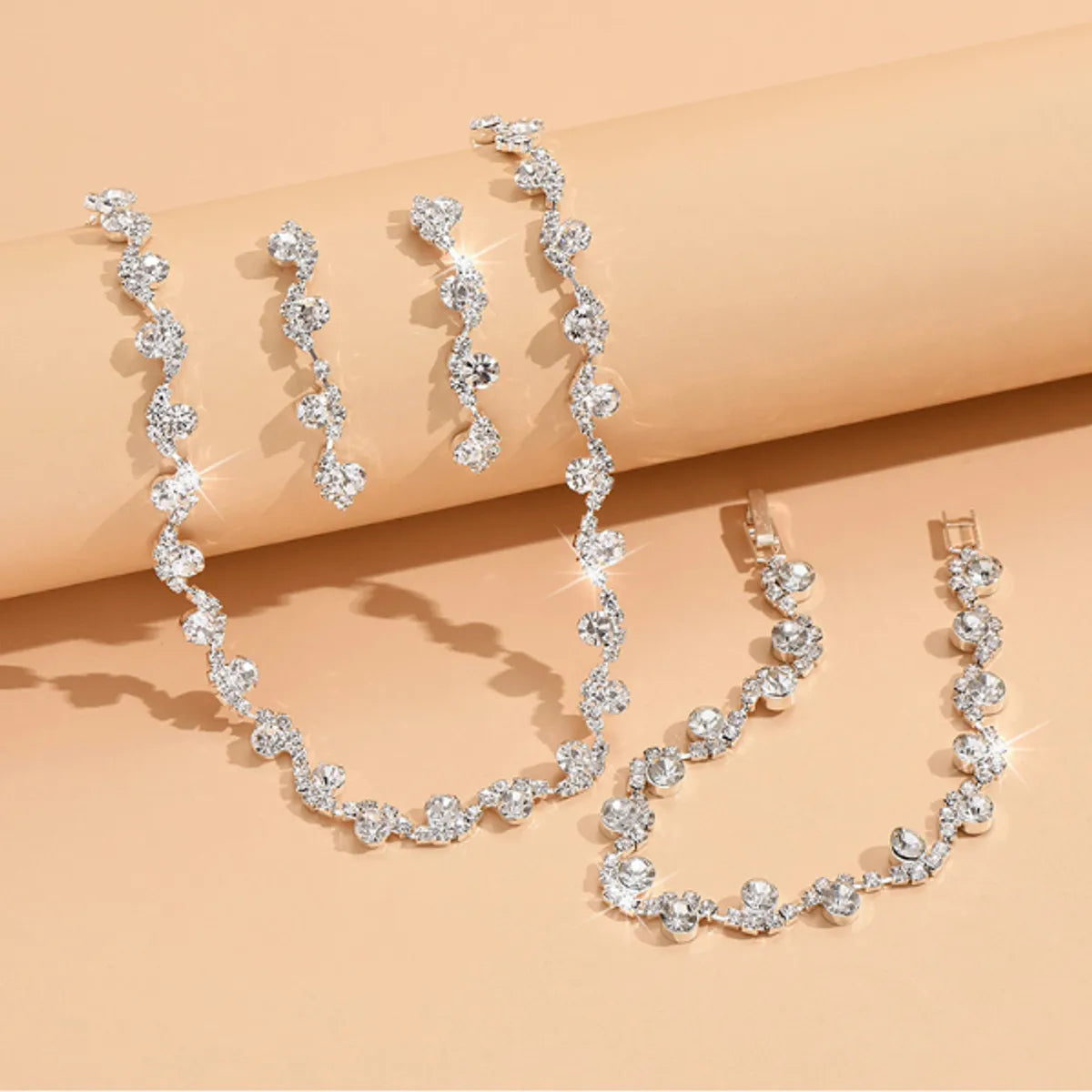 Simple & Classic Rhinestone Geometric Jewelry Set – Ferroalloy & Rhinestones