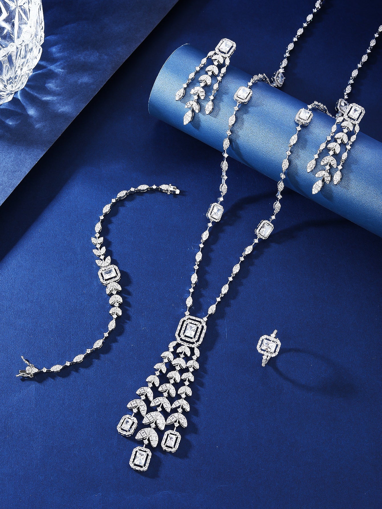 Elegant Shiny Grain Copper White K Zircon Jewelry Set – Women's Tassel Design