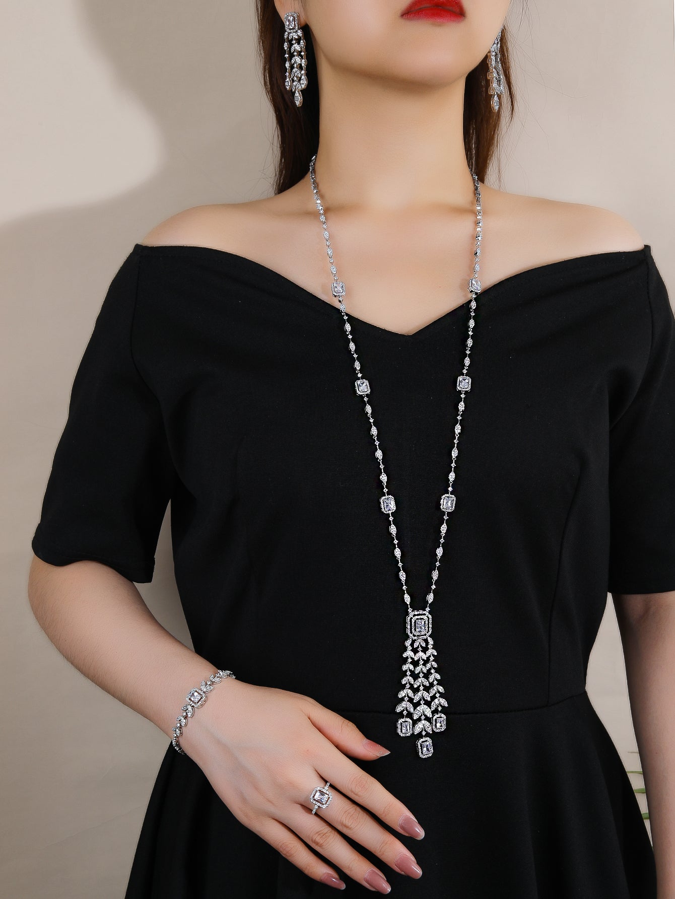 Elegant Shiny Grain Copper White K Zircon Jewelry Set – Women's Tassel Design