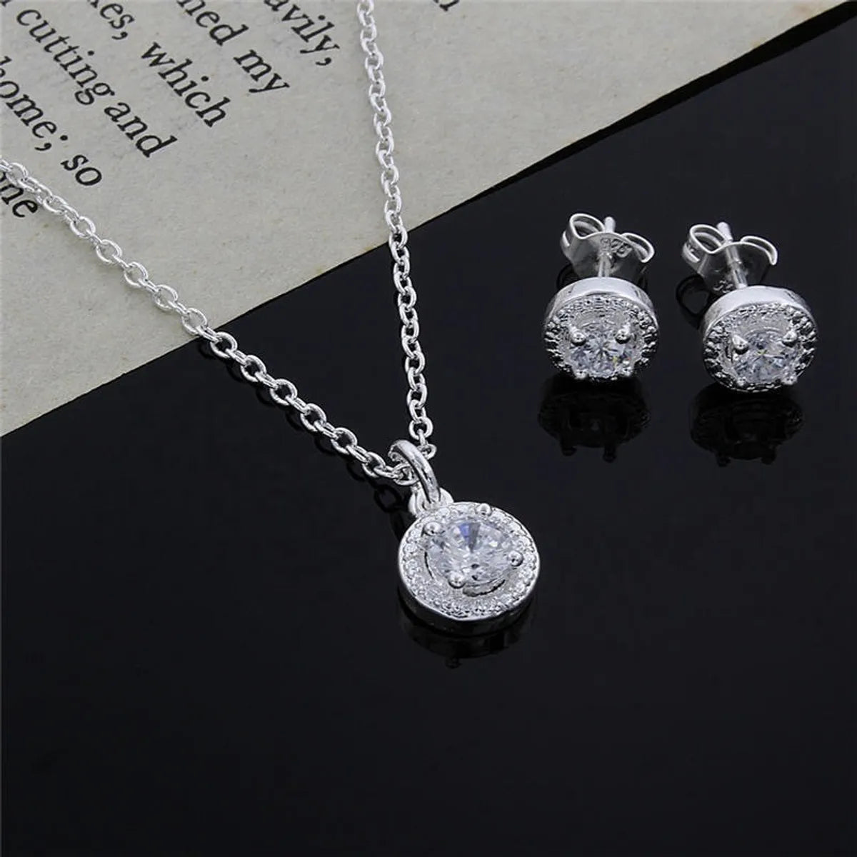 Fairy Style Copper Inlay Zircon Jewelry Set - Elegant & Shiny Design