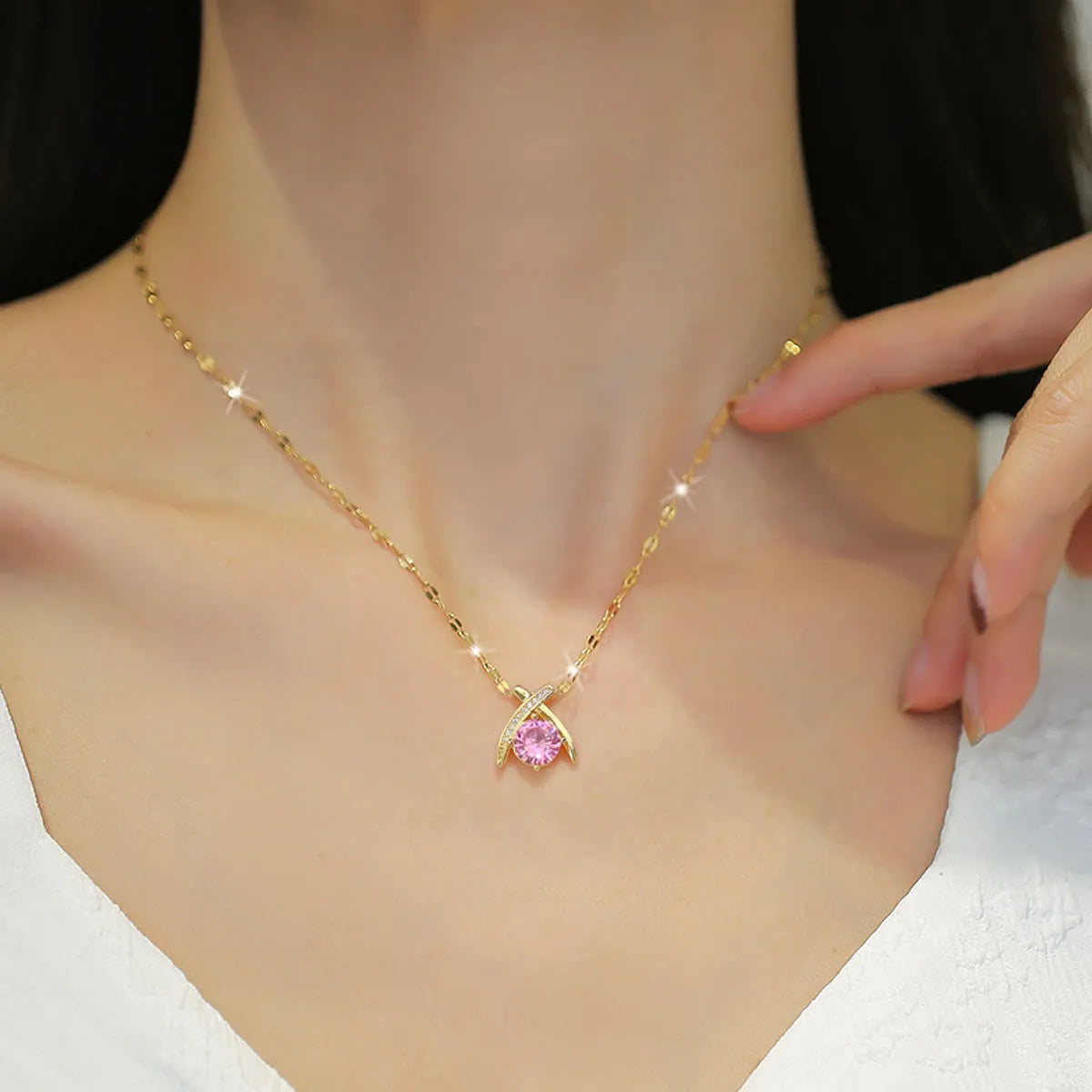 Elegant Zircon Jewelry Set in Gold-Plated Titanium Steel – Necklace & Earrings