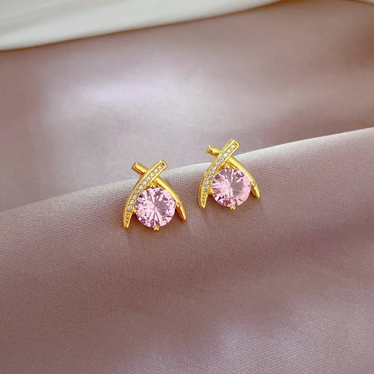 Elegant Zircon Jewelry Set in Gold-Plated Titanium Steel – Necklace & Earrings