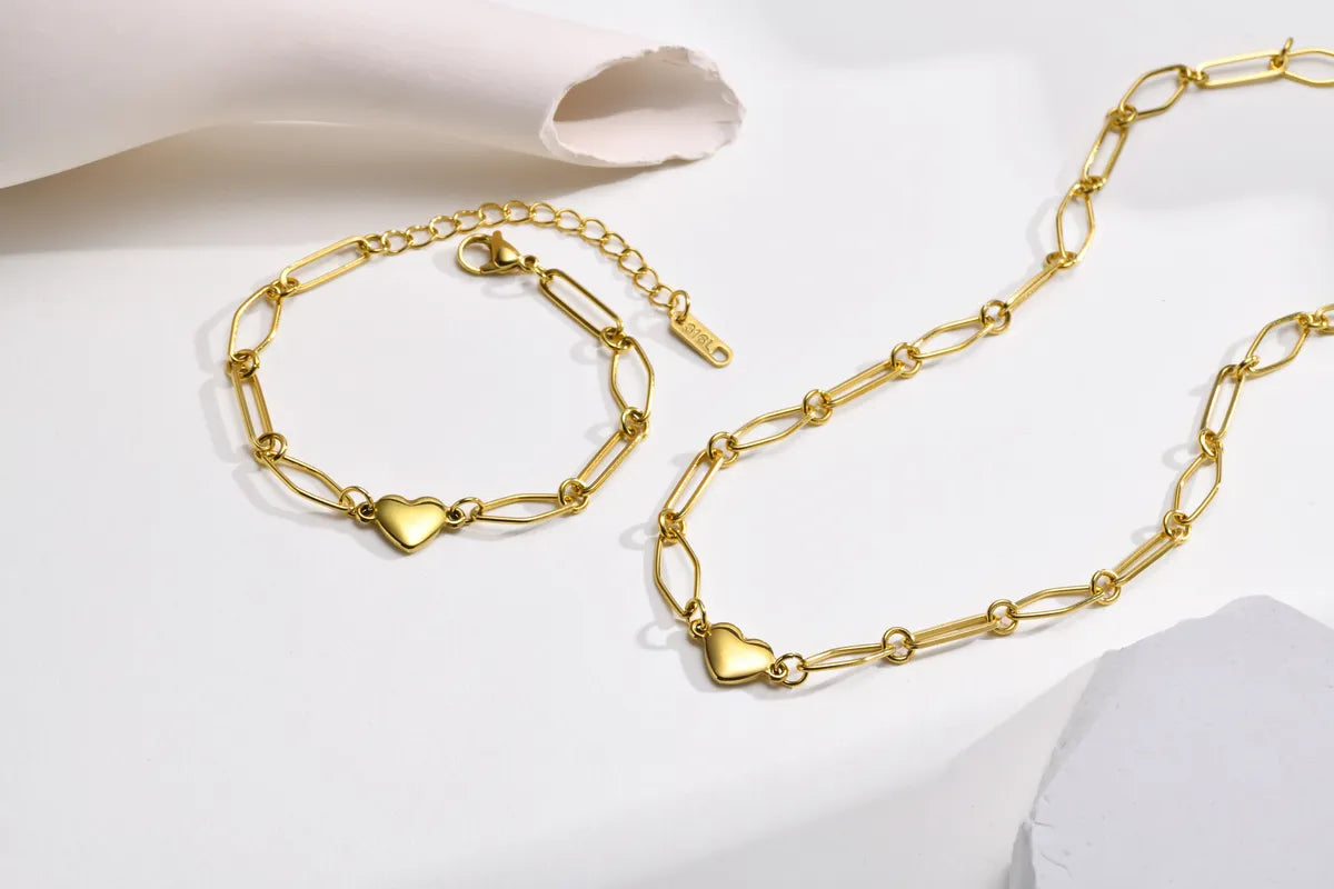 Heart Shape 18K Gold Plated Stainless Steel Necklace & Bracelet Set – Classic Charm for Every Day