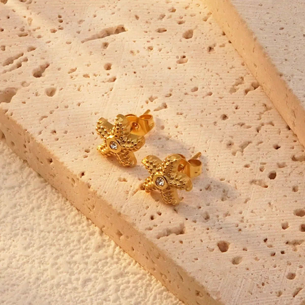 Beach Charm Jewelry Set – 18K Gold Plated Stainless Steel with Starfish & Shell (SETDIY65)
