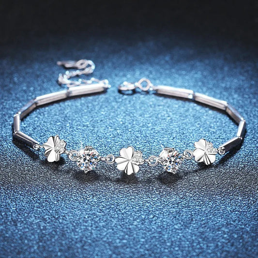 Sterling Silver Clover Bracelet with Moissanite & Zircon – GRA Certified