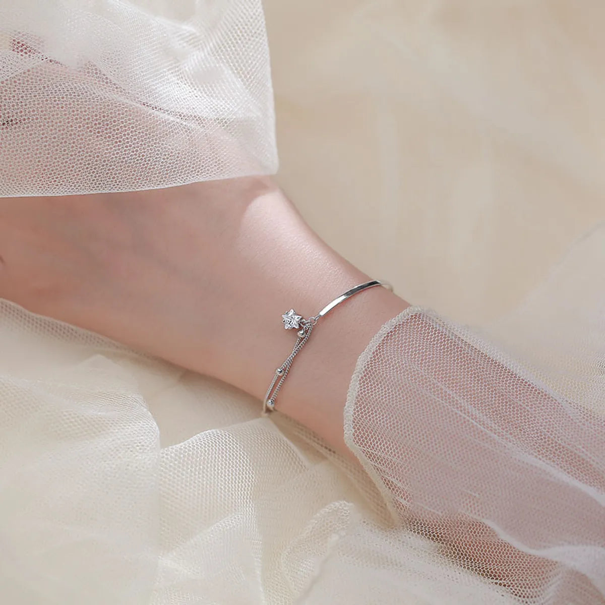 Elegant Star Charm Sterling Silver Zircon Bracelet for Women – BDIY80