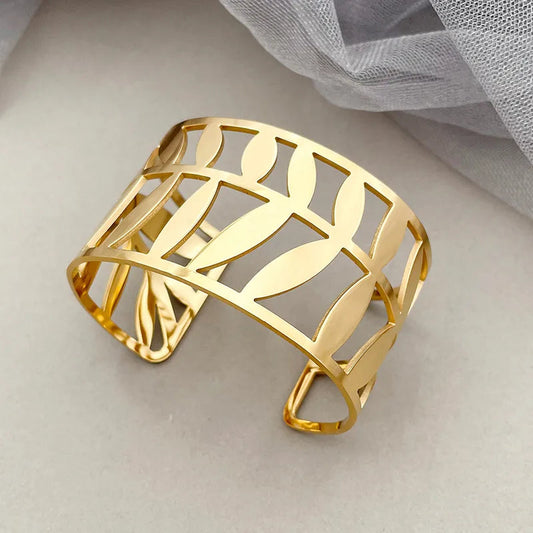 Bold Leaf Cutout Cuff – 14K Gold Plated Stainless Steel Bangle | Dariya Jewelry