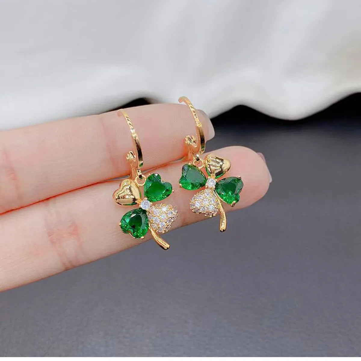 Elegant Gold-Plated Four-Leaf Clover Drop Earrings with Zircon