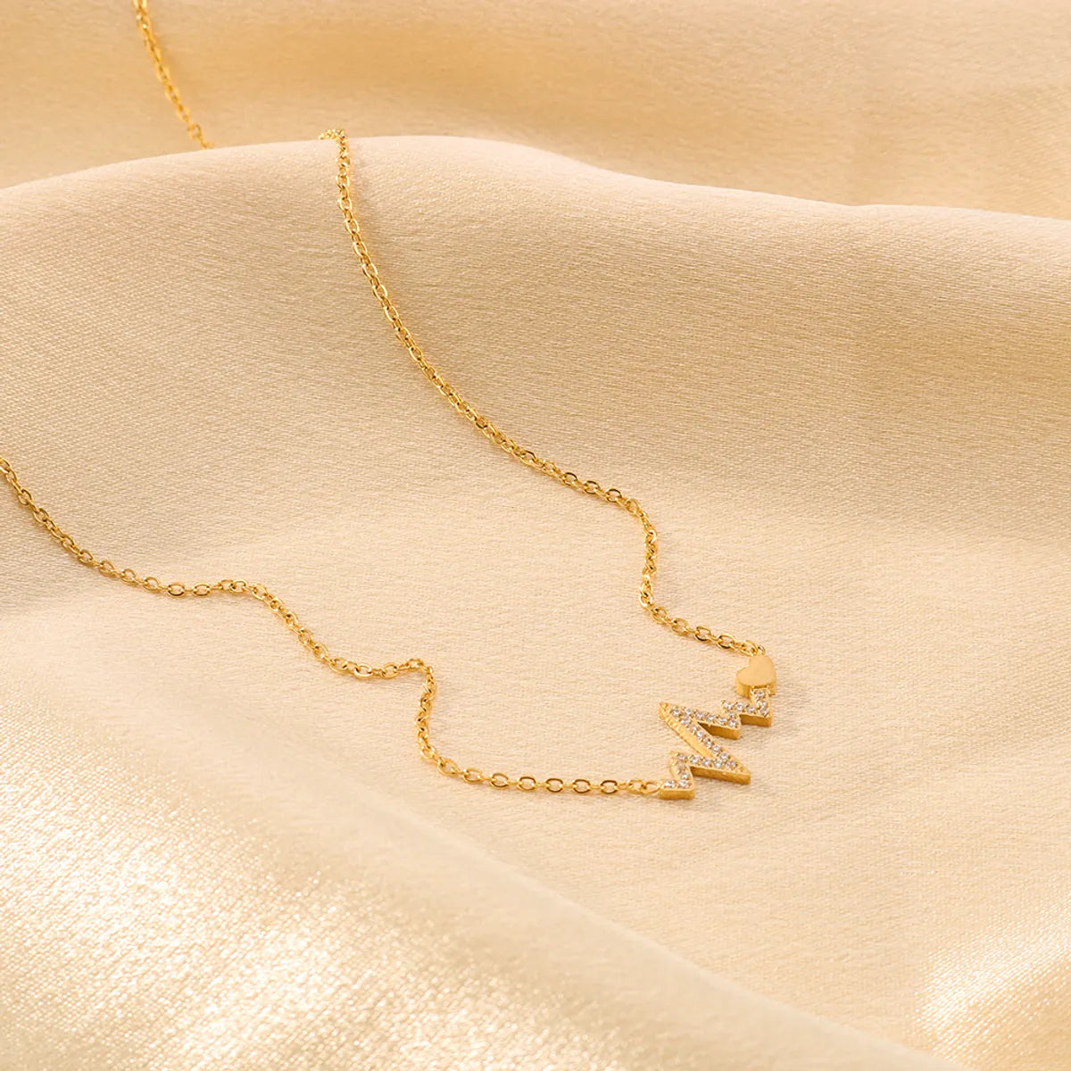 18K Gold Plated Stainless Steel Heartbeat Necklace – Shiny & Romantic