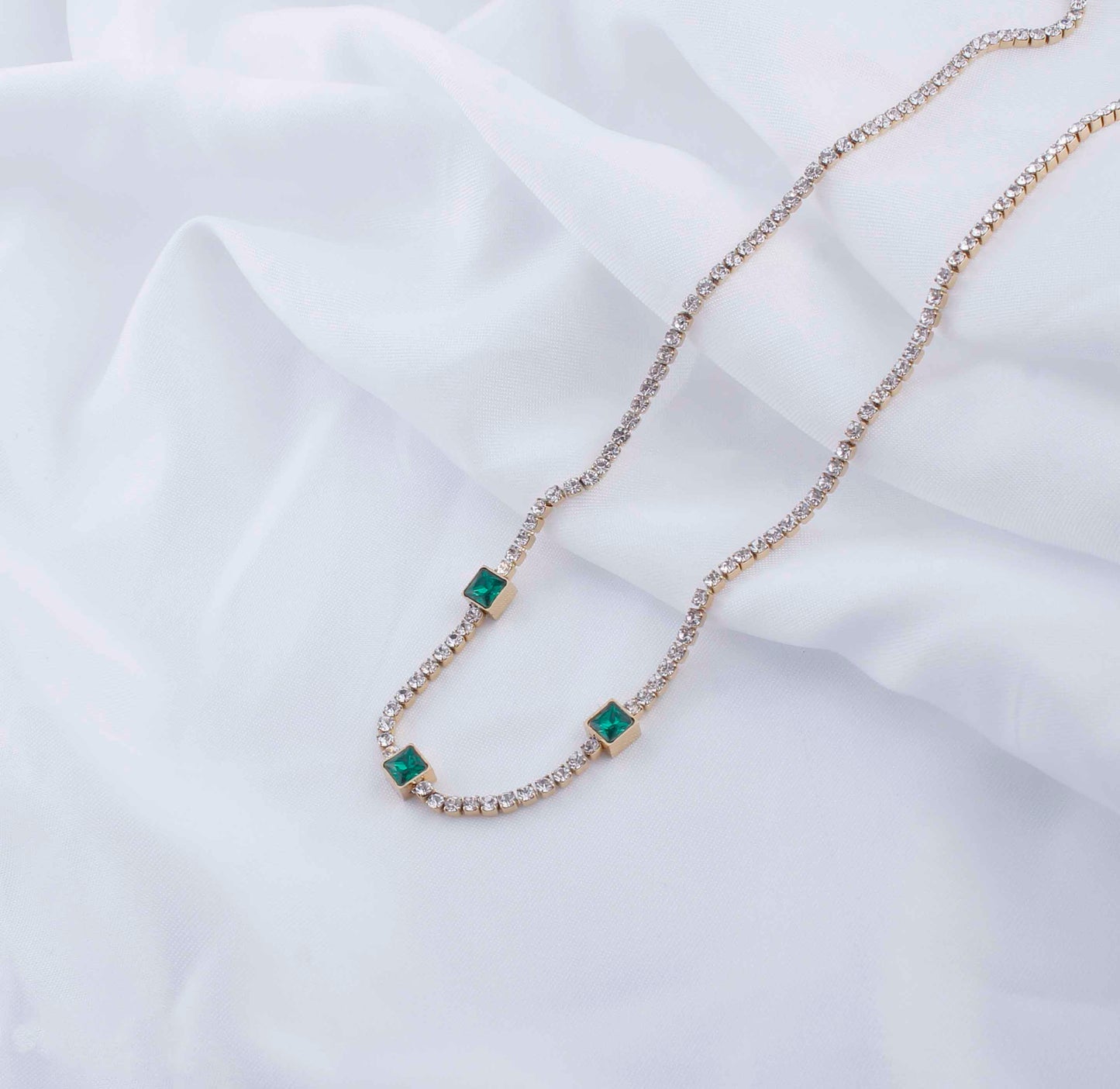 🧡 Elegant Romantic Flower Zircon Pendant Necklace – Gold Plated Stainless Steel | Dariya Jewelry