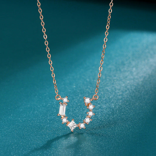 Fashion U Shape Sterling Silver Inlay Zircon Pendant Necklace – 1 Piece