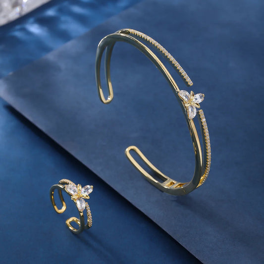 Elegant 14k Gold Plated Zircon Shamrock Ring & Bracelet Set for Women - Stylish & Luxurious